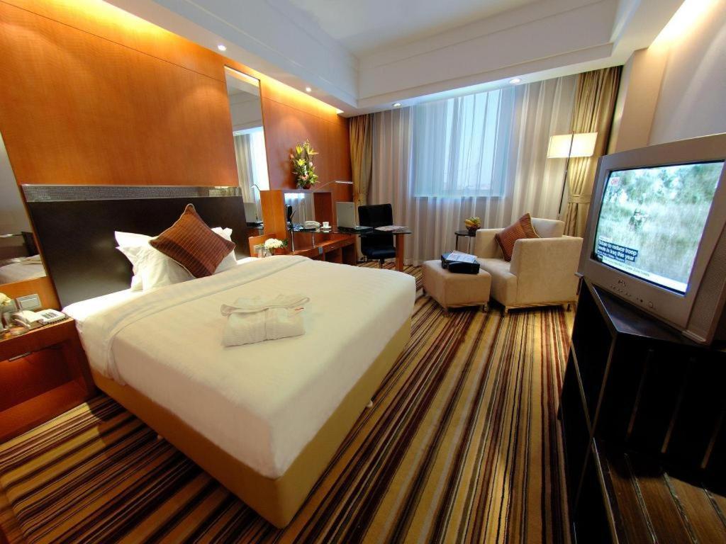 Jianguo Garden 5* Beijing
